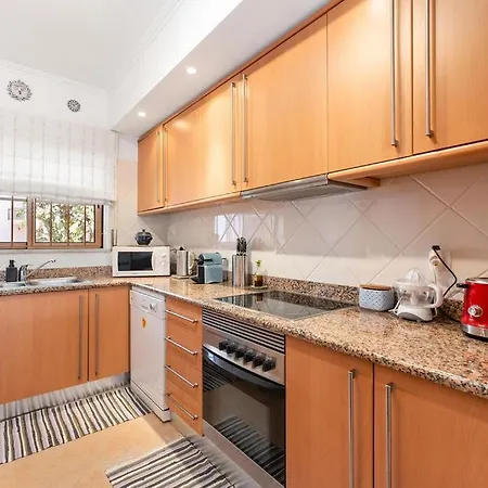 Apartment Central In At Walking Distance To The Beach And Center With Tv And Wifi Praia Da Luz