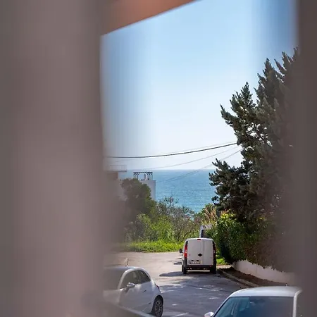 Apartamento Central In At Walking Distance To The Beach And Center With Tv And Wifi *